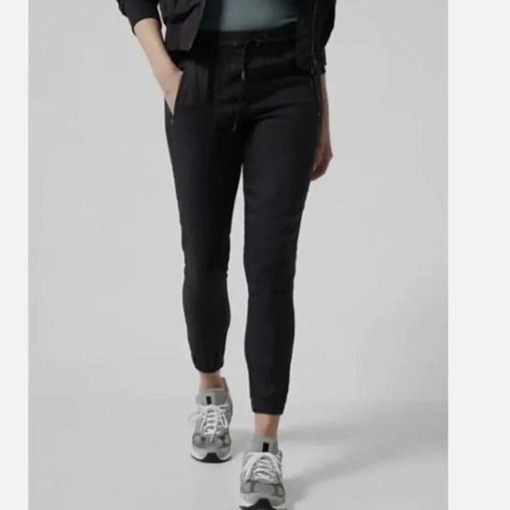 NWT Athleta Cabo Linen Jogger size 14P Black